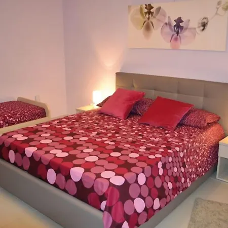 Monica's House 3*