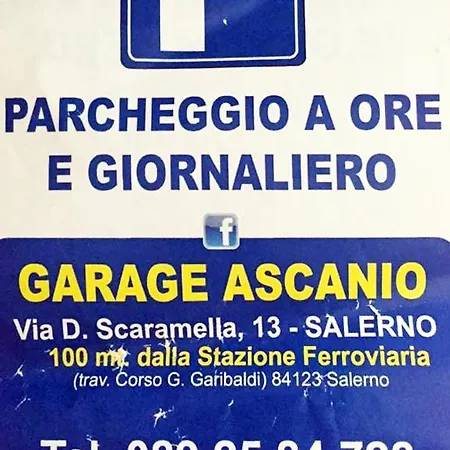 Monica's House 3* Салерно