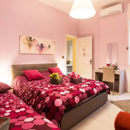 Bed & Breakfast Monica's House