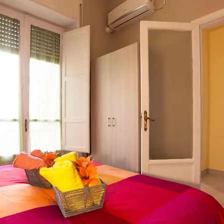 Monica's House 3* Салерно