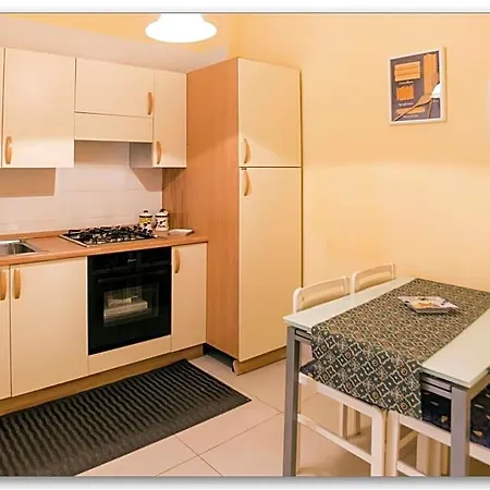 Monica's House 3* Salerno