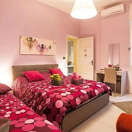Monica's House Salerno