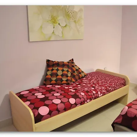 Monica's House 3* Салерно